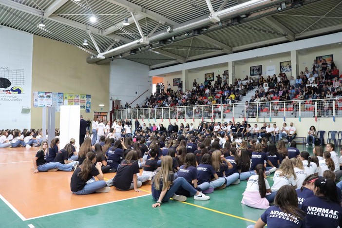 PALLAVOLO Normac Group, grande festa al PalaMaragliano