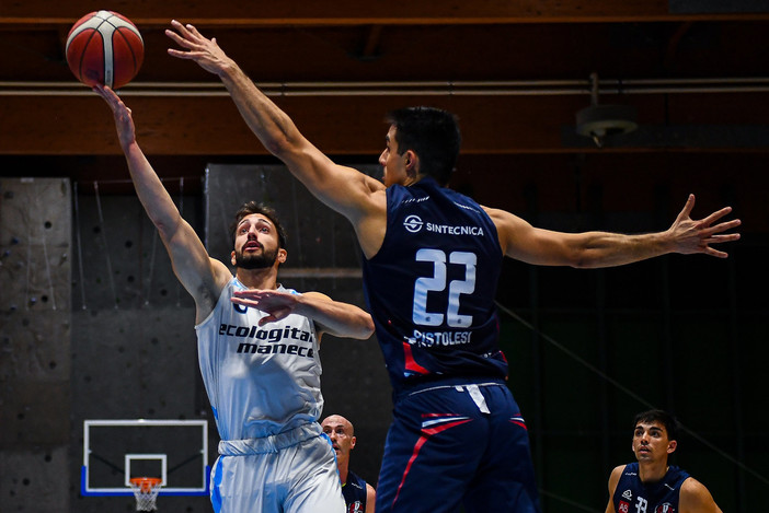 BASKET Sestri torna alla vittoria in Serie B nella sfida salvezza contro Castelfiorentino