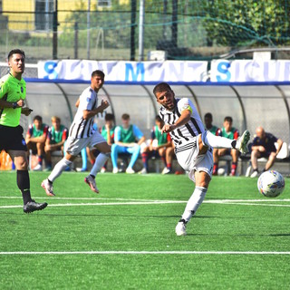 AMICHEVOLE Giornata torrida, baby biancocelesti pimpanti, ma vittoria lavagnese