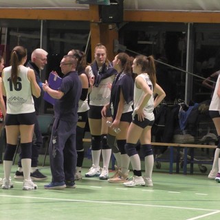 Pallavolo - Vincente la partenza del Lunezia nei playout