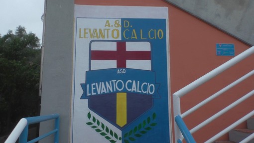 Calcio - Il Levanto fa gli onori di casa alla Caperanese