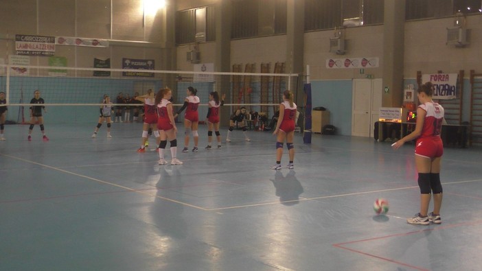 Pallavolo - Podenzana Tresana poco fortunato a Sestri