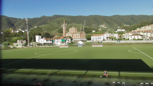 Calcio - Il Levanto presenta mister Borghetti al suo pubblico