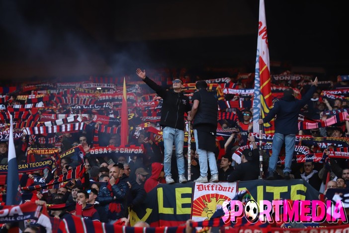 Le FOTO-TIFO di Genoa-Lazio