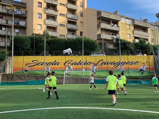 LAVAGNESE / TERMINATO IL NUOVO MURALES DI VIA EKENGREN!