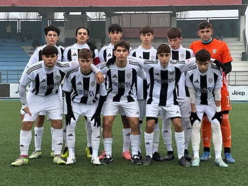 JUNIORES NAZIONALI | NELLA NEBBIA DI VINOVO TROOPO CHISOLA PER LA LAVAGNESE, BASTANO QUINDICI MINUTI ALLA CAPOLISTA PER FAR SUA LA GARA