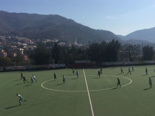 Una fase di giuoco di San Gottardo-Isolese