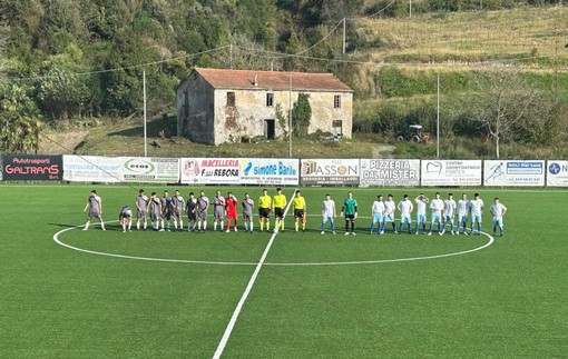 San Cipriano - Superba in campo oggi a Serra Riccò, campo &quot;Negrotto&quot;, sotto un sole fin troppo caldo per essere ai primi di novembre