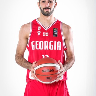 ALLO SPEZIA BASKET TARROS  UN GIOVANE DI GRANDE TALENTO