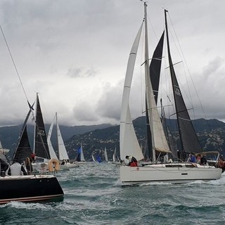 VELA 12° Campionato della Lanterna: brillano J Blu e Manu